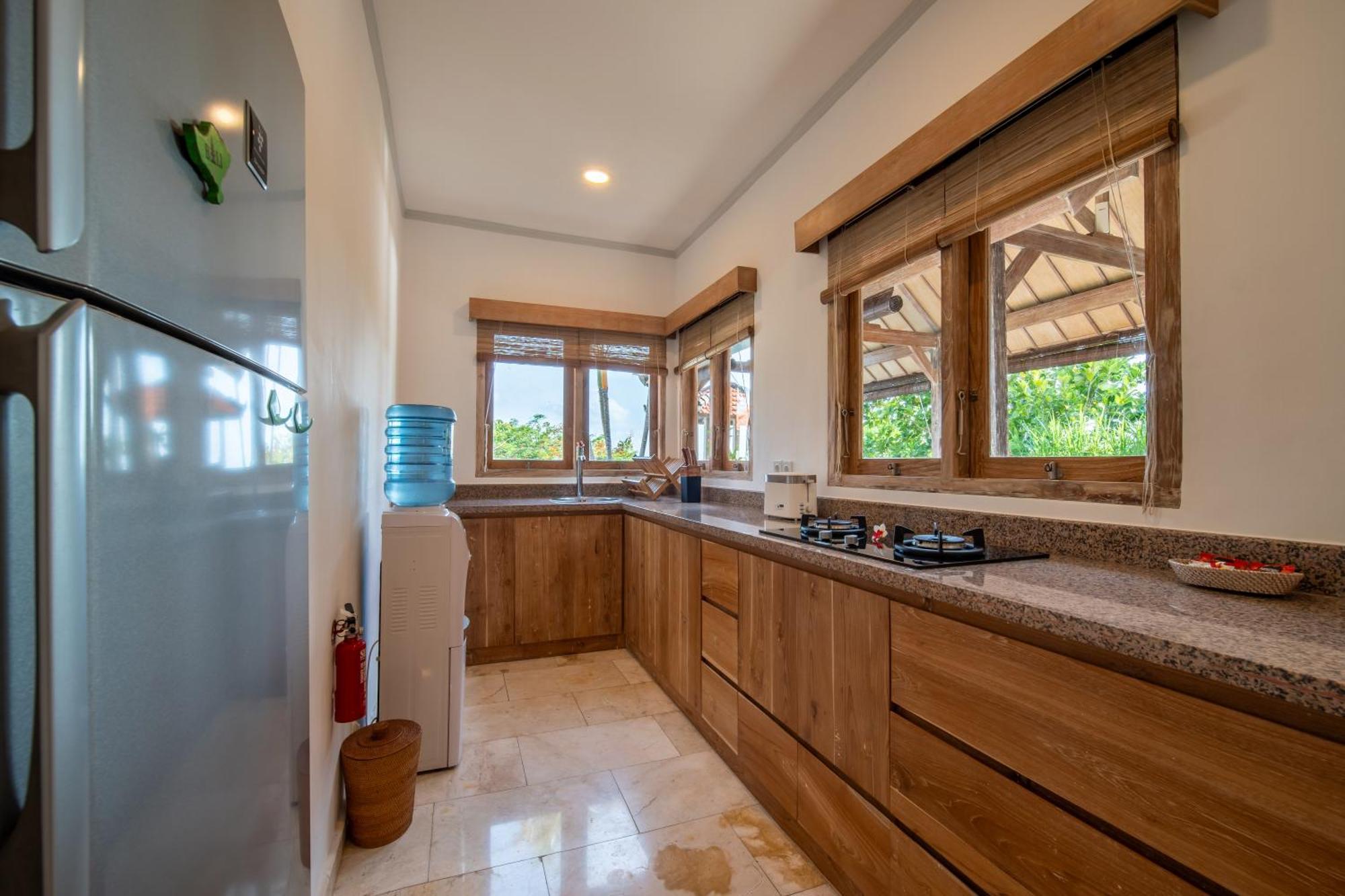 Tropical Villa Indah ウルワツ エクステリア 写真