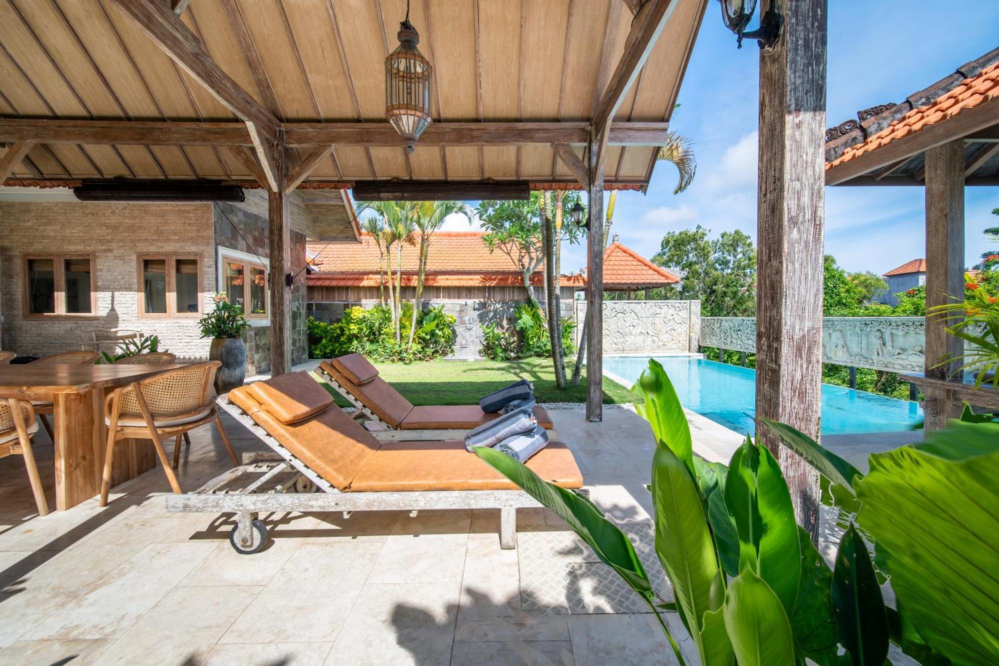 Tropical Villa Indah ウルワツ エクステリア 写真