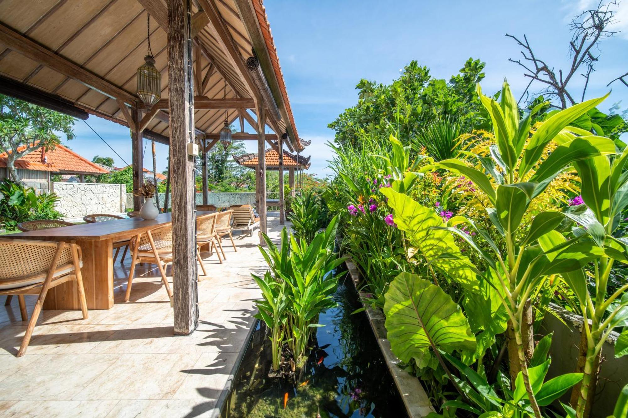 Tropical Villa Indah ウルワツ エクステリア 写真