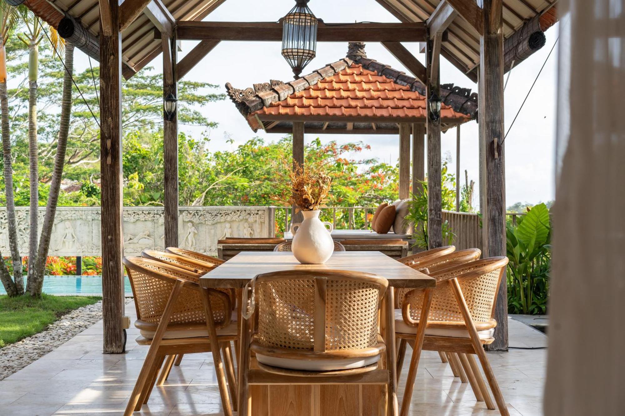 Tropical Villa Indah ウルワツ エクステリア 写真